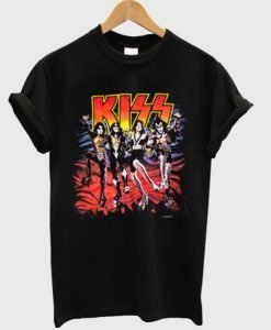 Kiss Graphic T-shirt