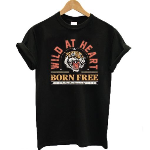 Wild at heart born free graphic T-shirt